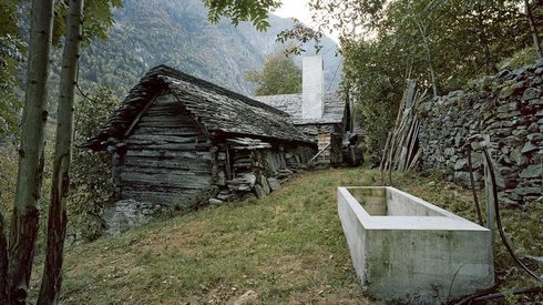 Bu Yayla Evi 200 Yıllık. Dışarıdan Bakınca Yaşını Belli Ediyor. Ama İçi Bambaşka...