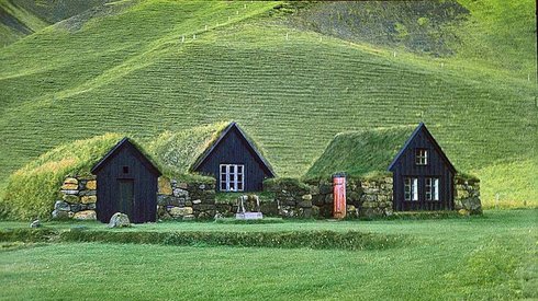 1000 Yıllık Harika Bir Viking Geleneği: Çim Evler